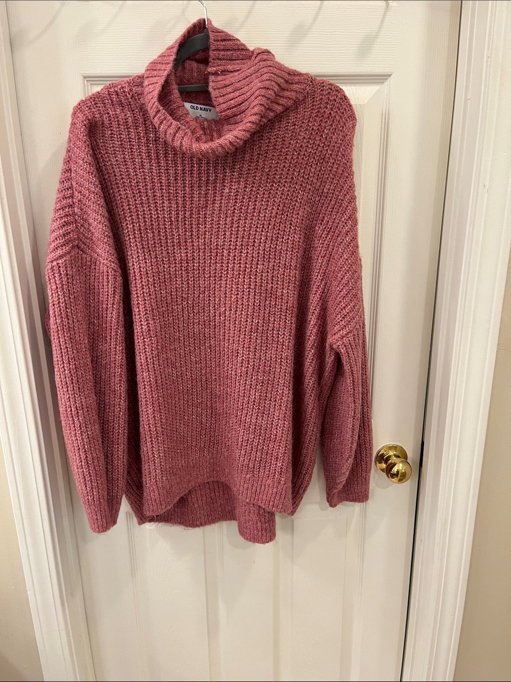 Old Navy Dusty Rose Turtleneck Chunky Knit Sweater